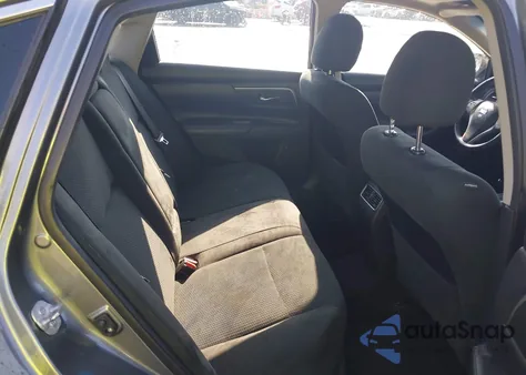 2015 Nissan Altima 2.5 Sv из США, поврежденный, VIN 1N4AL3AP6FC467140